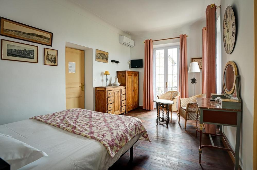 La Chaumiere, Demeure D'Hotes Lauris Εξωτερικό φωτογραφία